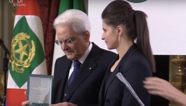 romanca decorata de presedintele italiei