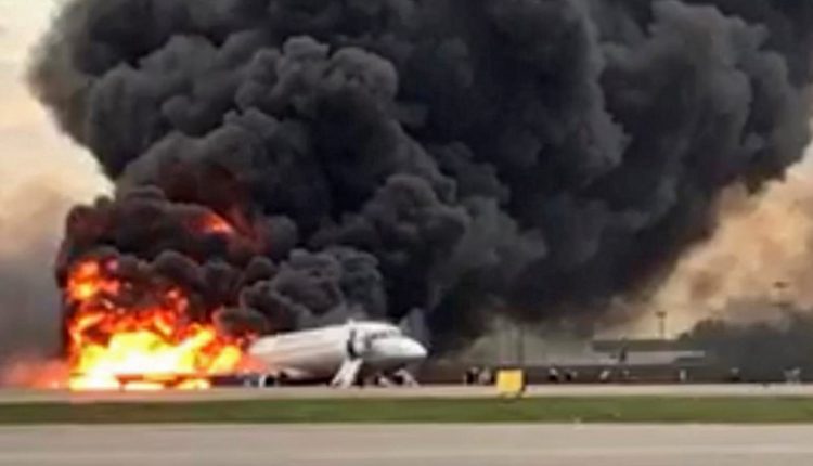 Sukhoi Superjet 100 lands with fire at Sheremetyevo airport