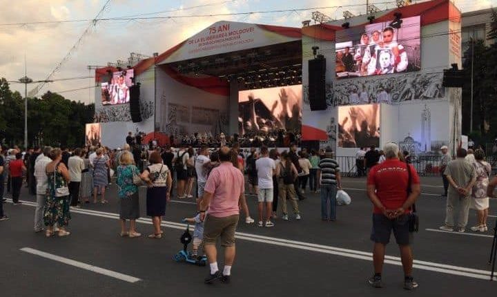 69744352_10220366596175347_7291011029989851136_n