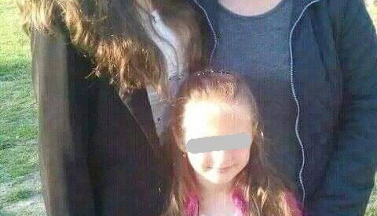 alexandra-macesanu-cu-mama-si-sora