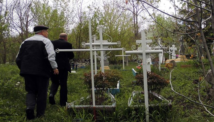 cimitir la sat
